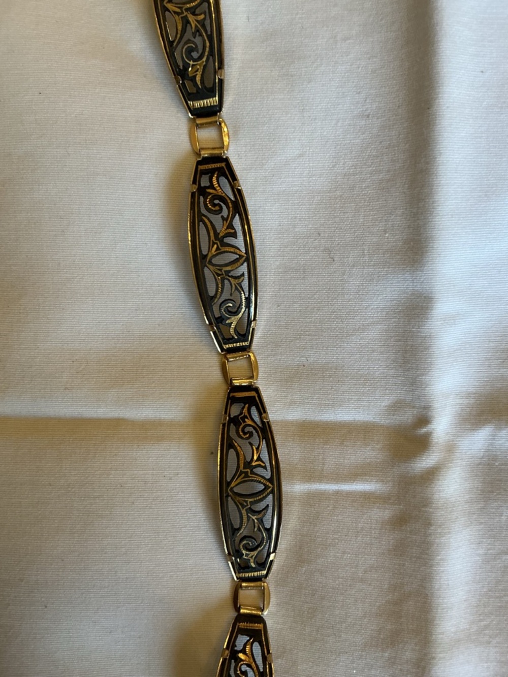 Ornate Gold-Tone Bracelet and Brooch Bundle - Picture 3 of 4